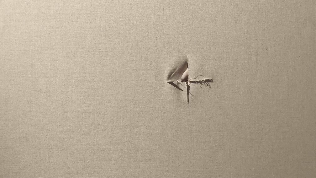 PAINTING TO SHAKE HANDS