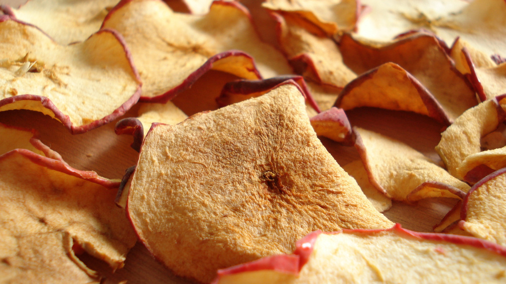 Bodegón Con Manzanas Secas